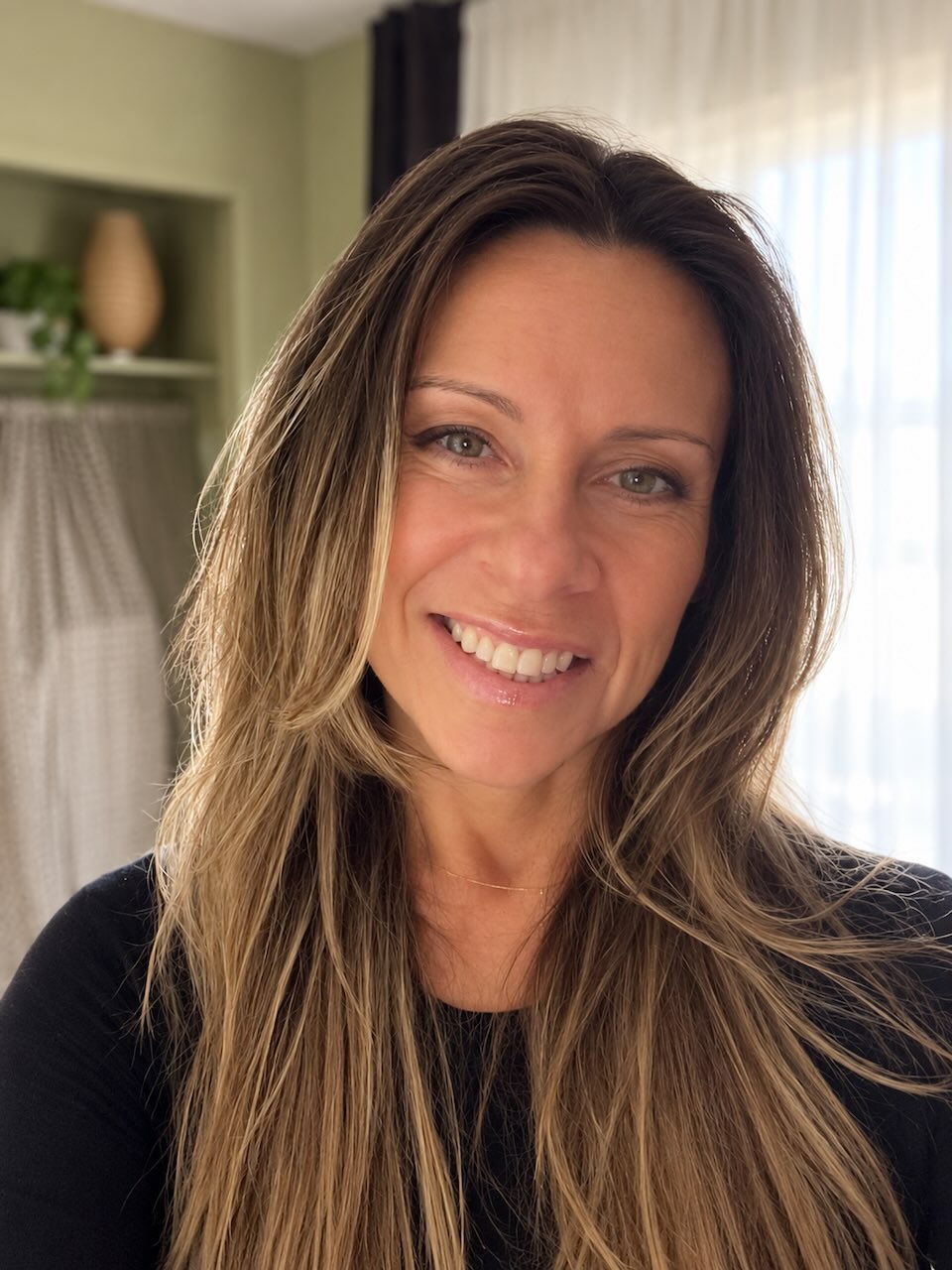 Sandy Monteverde, instructor